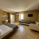 Ts Residence